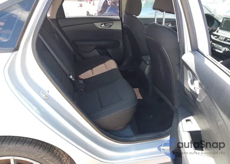 2019 Kia Forte Lxs из США, поврежденный, VIN 3KPF24AD7KE117727